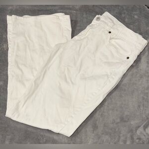 ~Lucky Brand Sweet N Low Boot Cut White Jeans